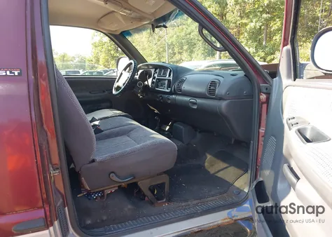 2001 Dodge Ram 1500 St from USA, damaged, VIN 1B7HF16Y81S773745